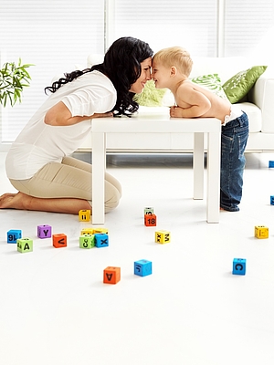Mutter und Kind i Stock 000015641745Large